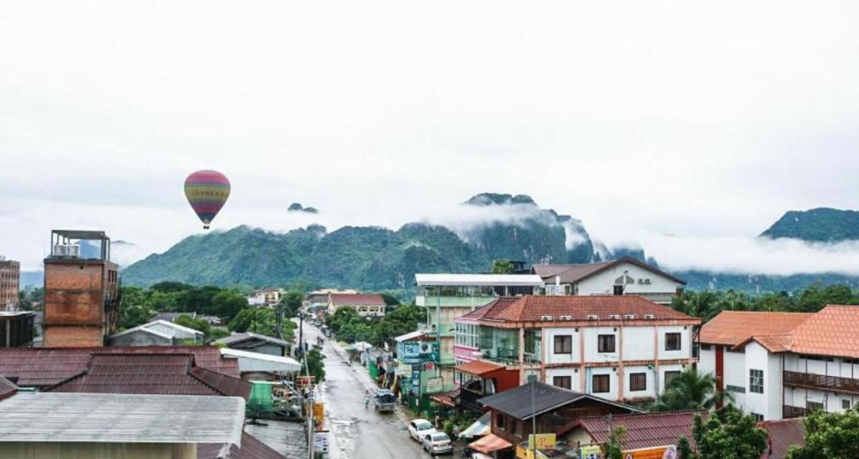 Vang Vieng Ruby Backpackers Hostel Buitenkant foto