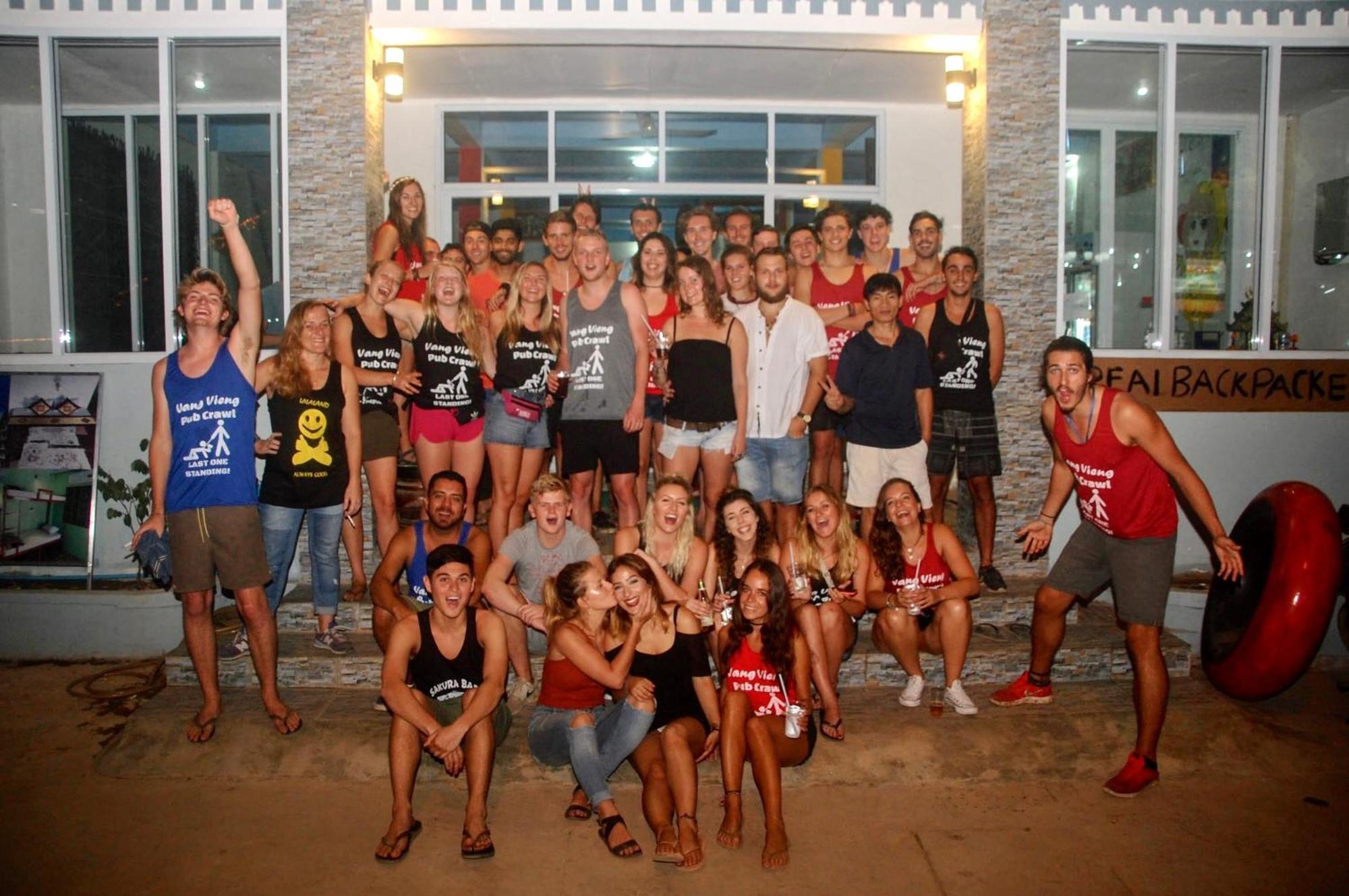 Vang Vieng Ruby Backpackers Hostel Buitenkant foto